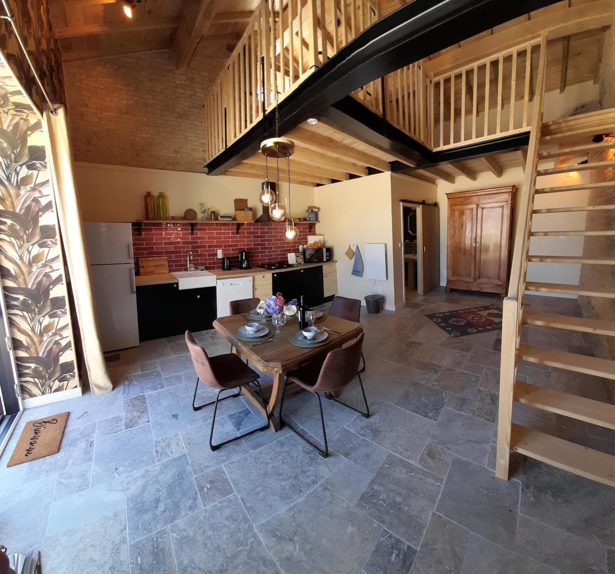 La Galuche Bed & Breakfast Angliers  Екстериор снимка