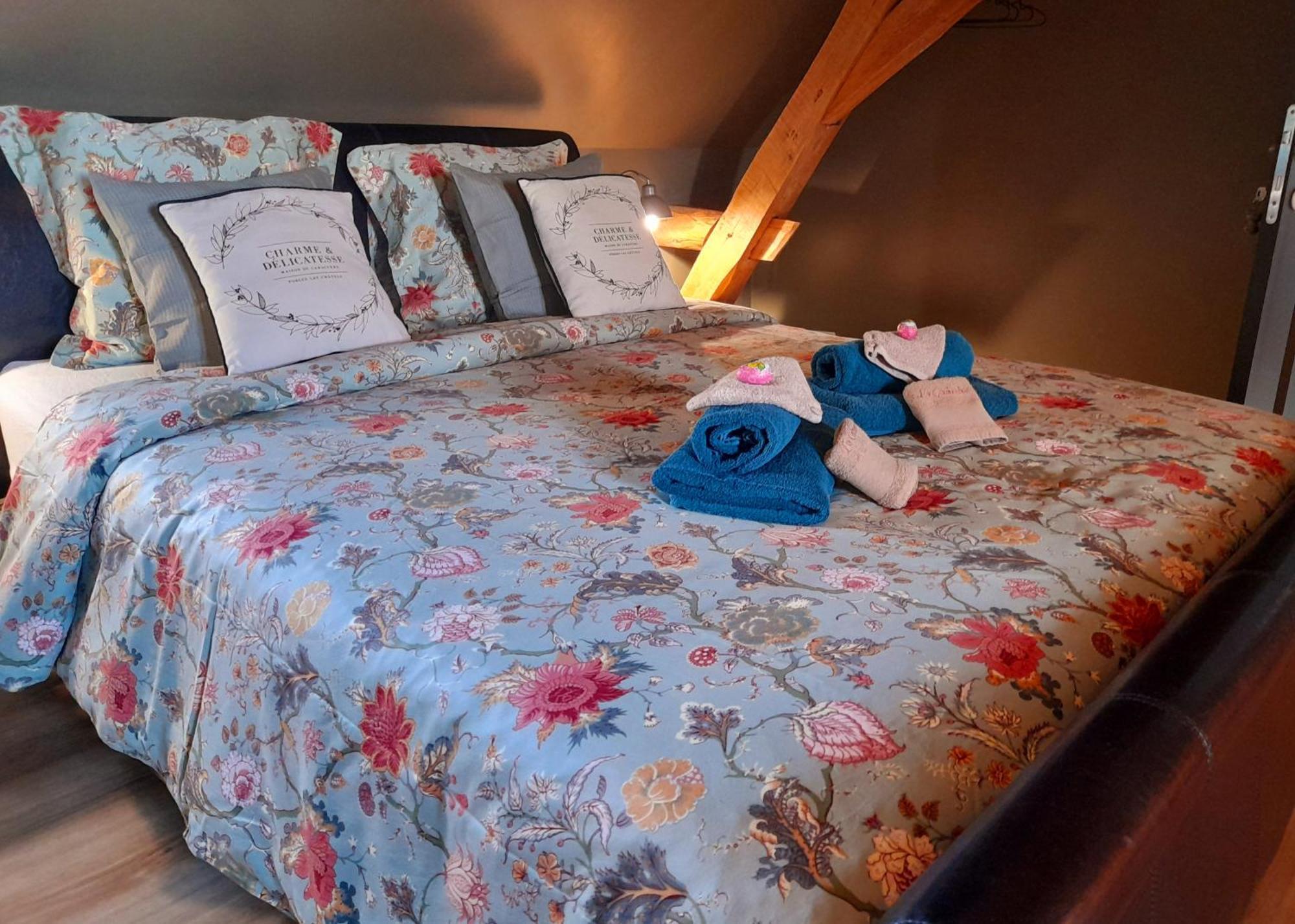 La Galuche Bed & Breakfast Angliers  Екстериор снимка